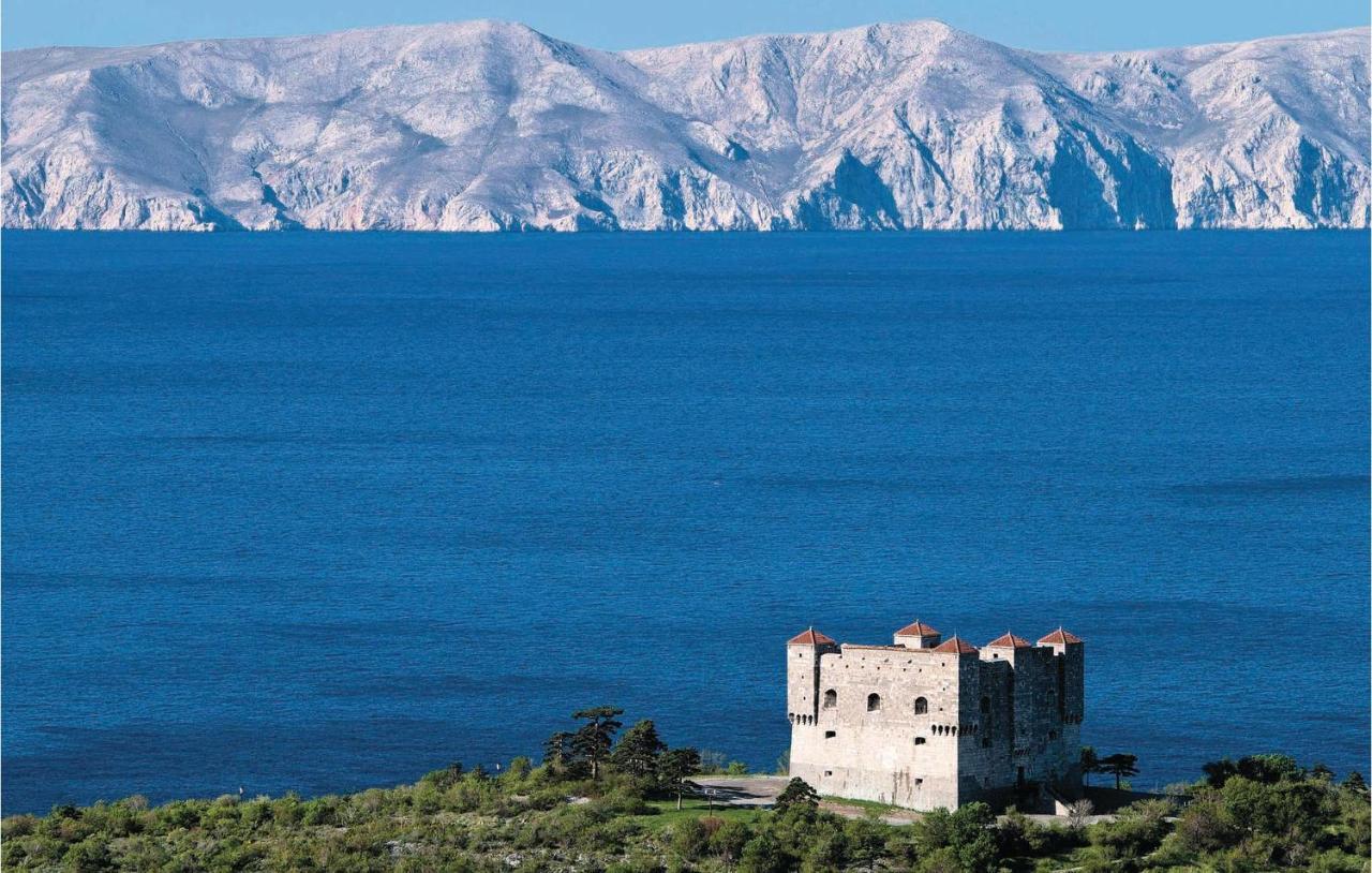 Awesome Apartment In Senj With Wifi Εξωτερικό φωτογραφία